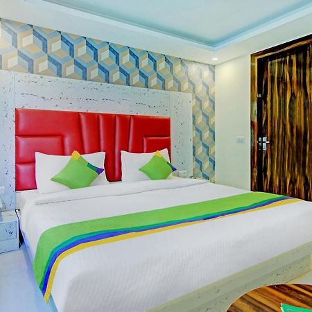 Treebo Trend Smart Signature New Delhi Exterior photo